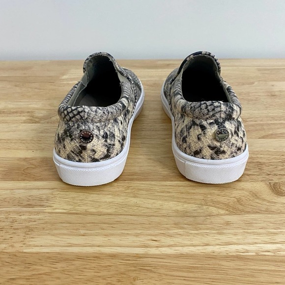 Steve Madden Ecentric Snake Print Slip On Comfort Walking Sneakers Size 8.5 - Picture 9 of 11